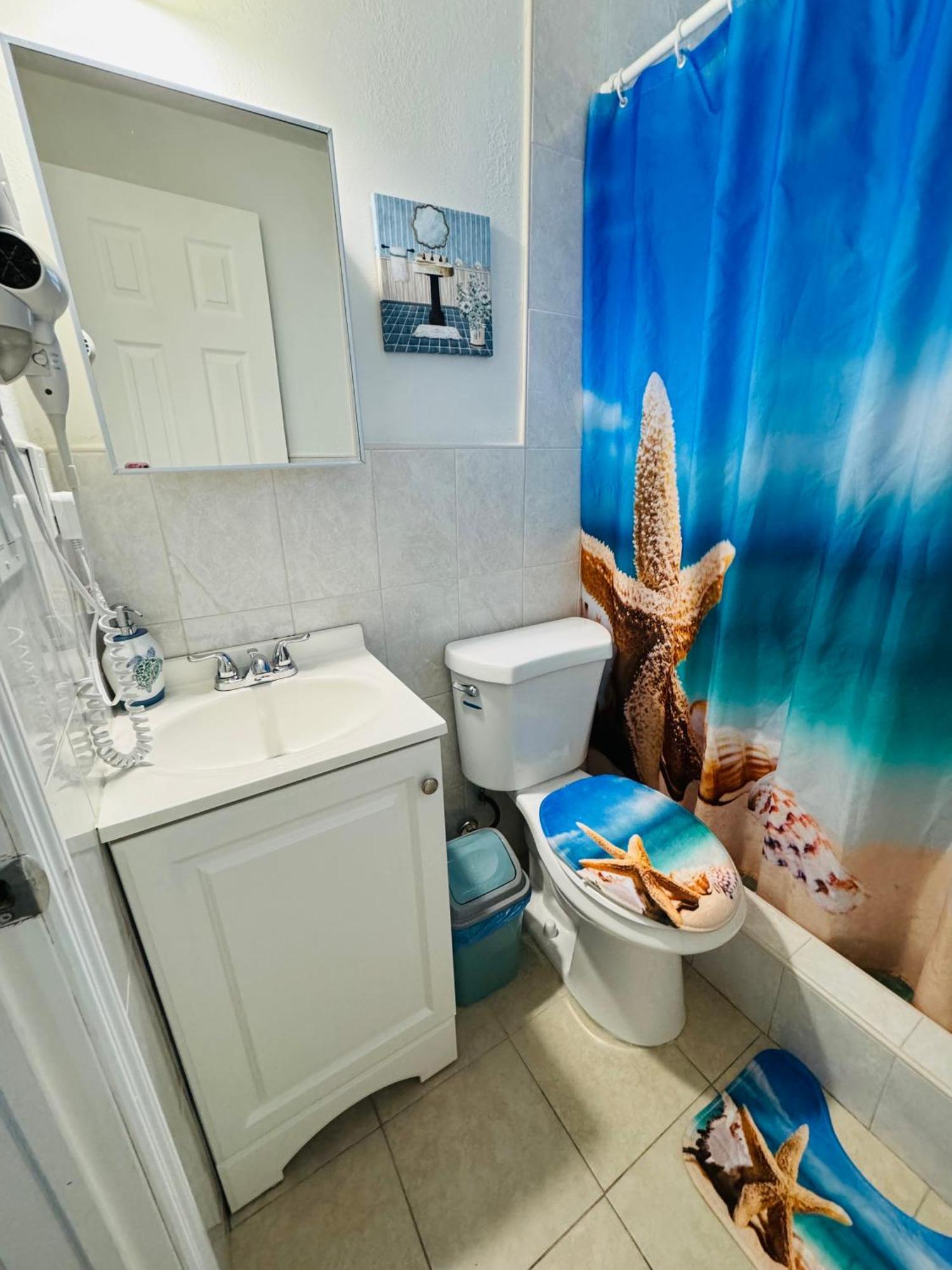 B5 Best Value On Private Bedroom With Private Bathroom In Little Havana, Miami Exterior foto
